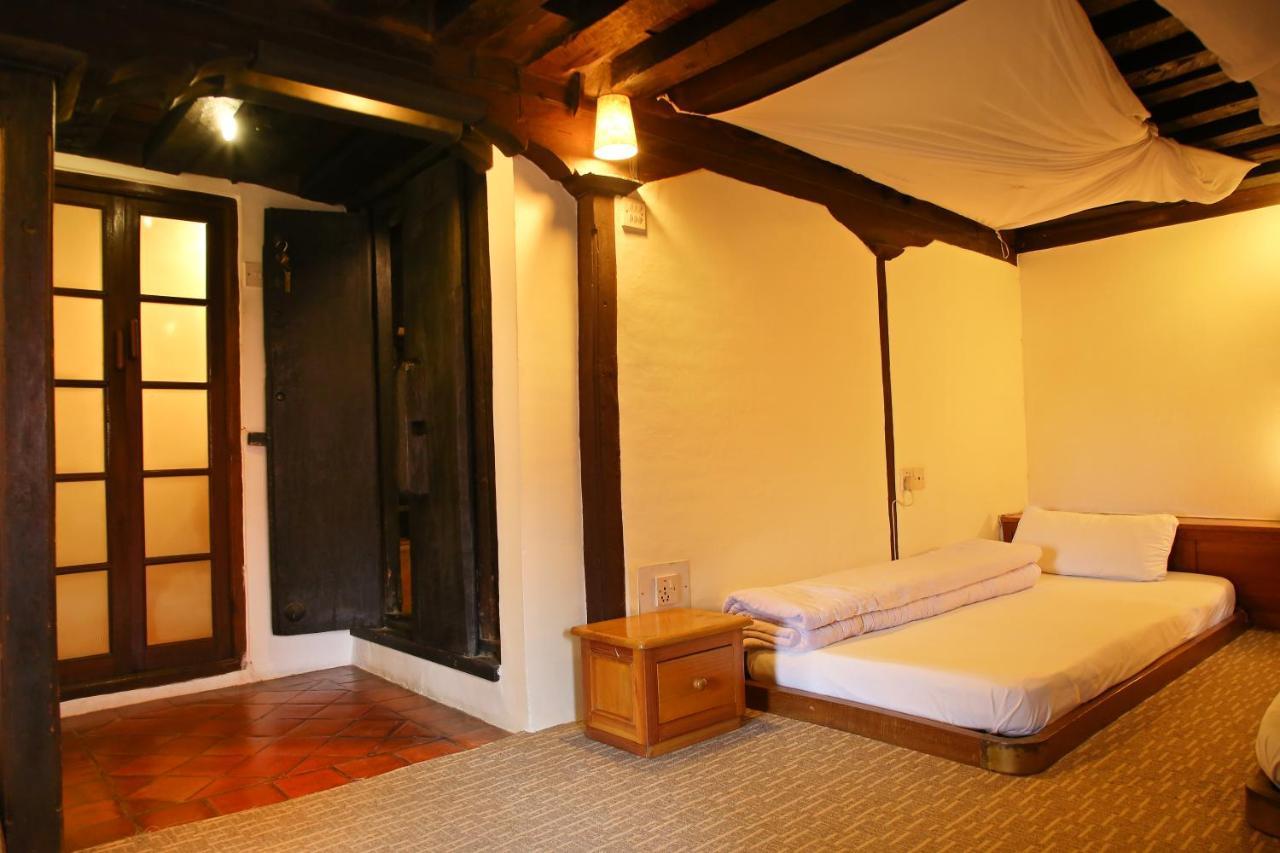 Newa Chen Historic House Unesco Lalitpur Exteriör bild