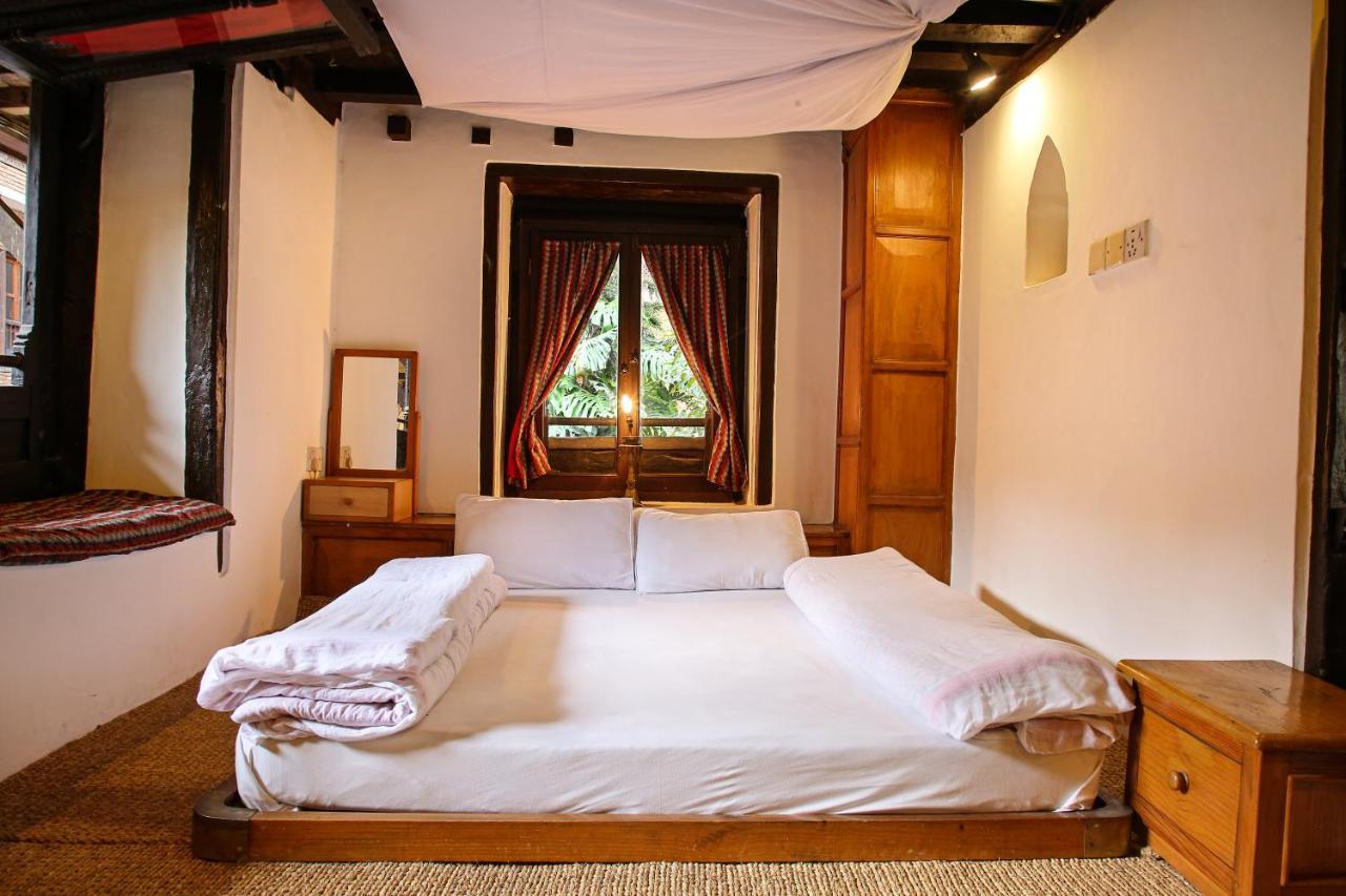 Newa Chen Historic House Unesco Lalitpur Exteriör bild