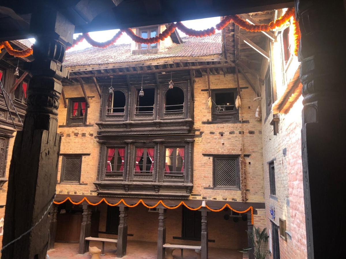Newa Chen Historic House Unesco Lalitpur Exteriör bild