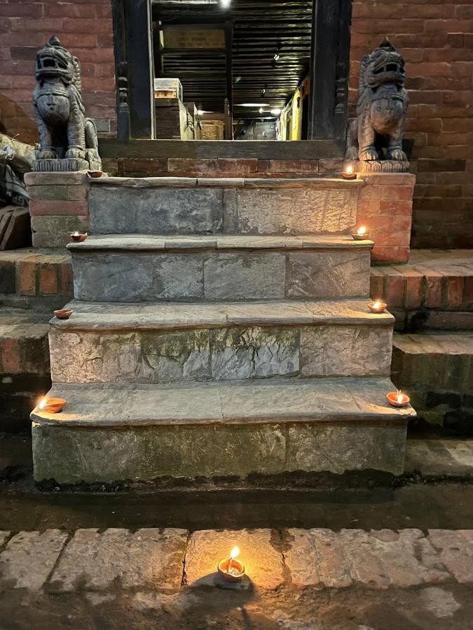 Newa Chen Historic House Unesco Lalitpur Exteriör bild