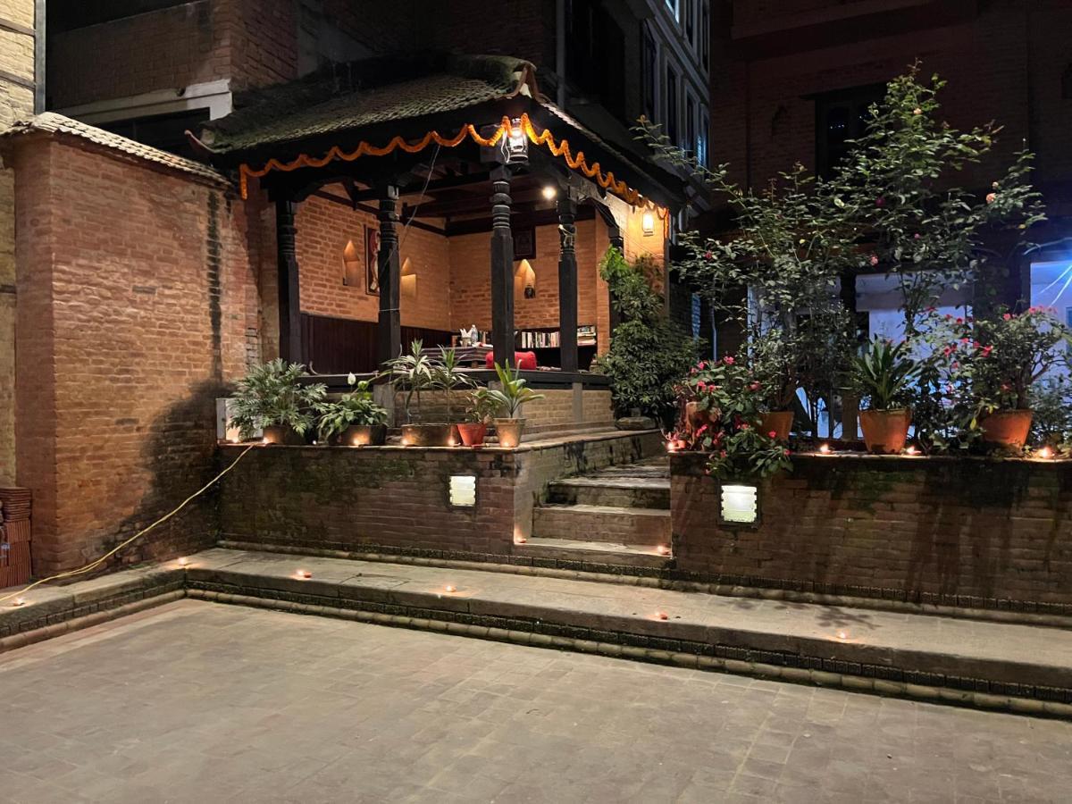 Newa Chen Historic House Unesco Lalitpur Exteriör bild